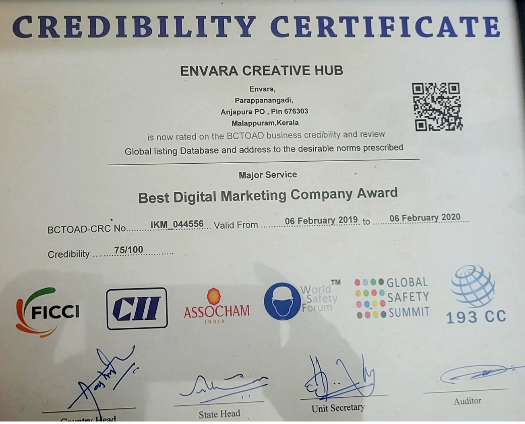 "Envara Creative Hub receiving the Best Digital Marketing Company Award with a credibility score of 75/100."